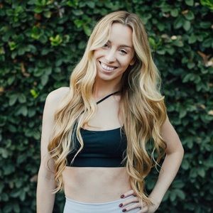 Meet your Posher, Cece